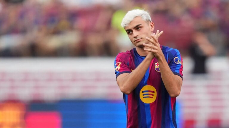 Joga&ccedil;o de Pedri em vit&oacute;ria do Barcelona exp&otilde;e desafio de Flick com Rodri