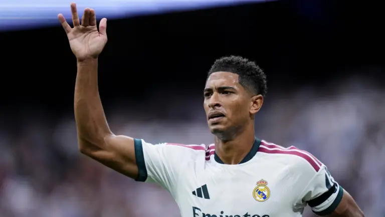 O ressurgimento de Bellingham no Real Madrid e seu novo papel sob o comando de Mourinho