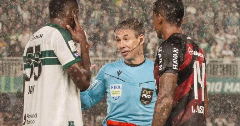 Coritiba x Athletico bate recorde negativo no Brasileirão 2026